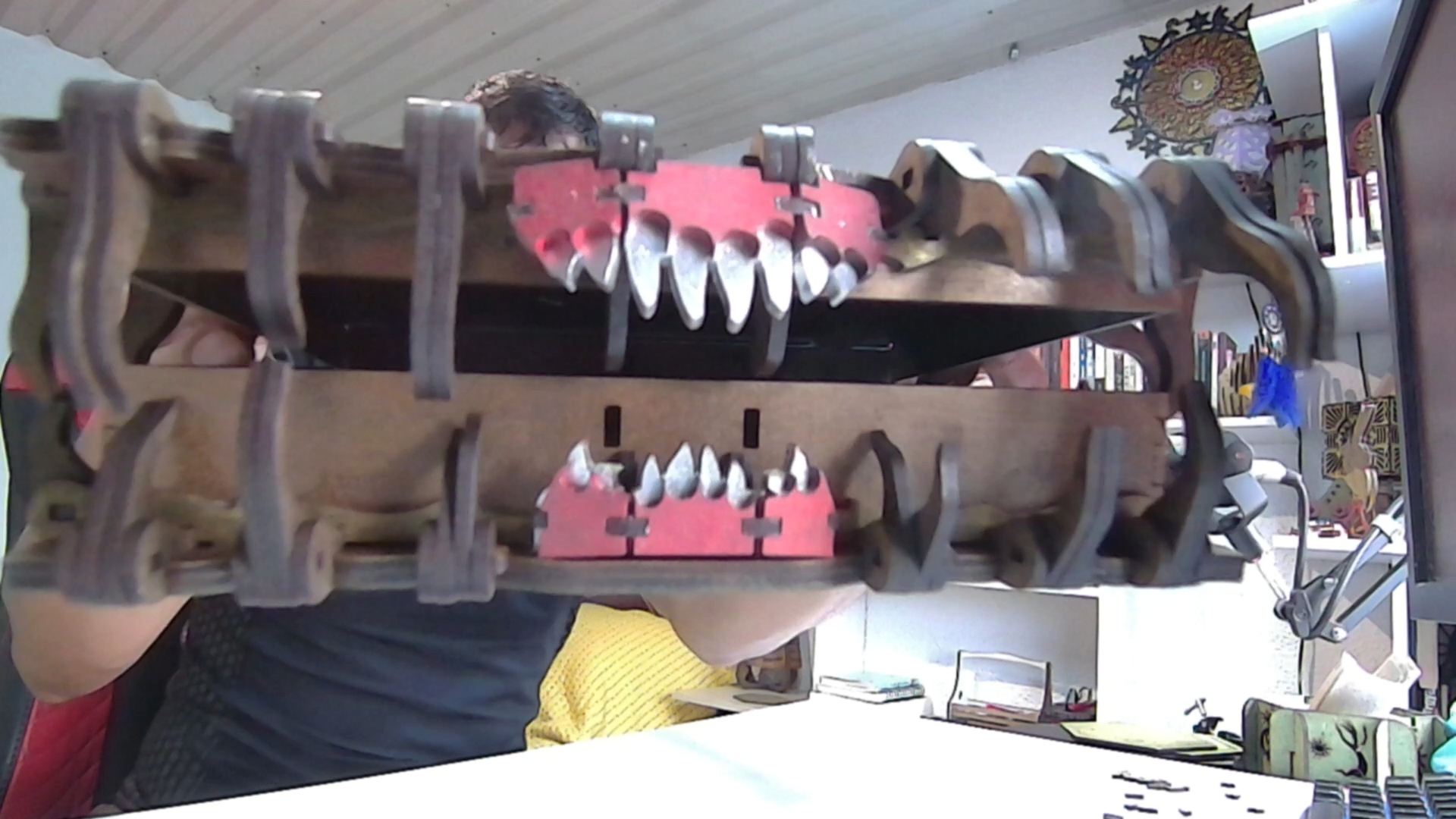 Caja Monstruosa de los Monstruos